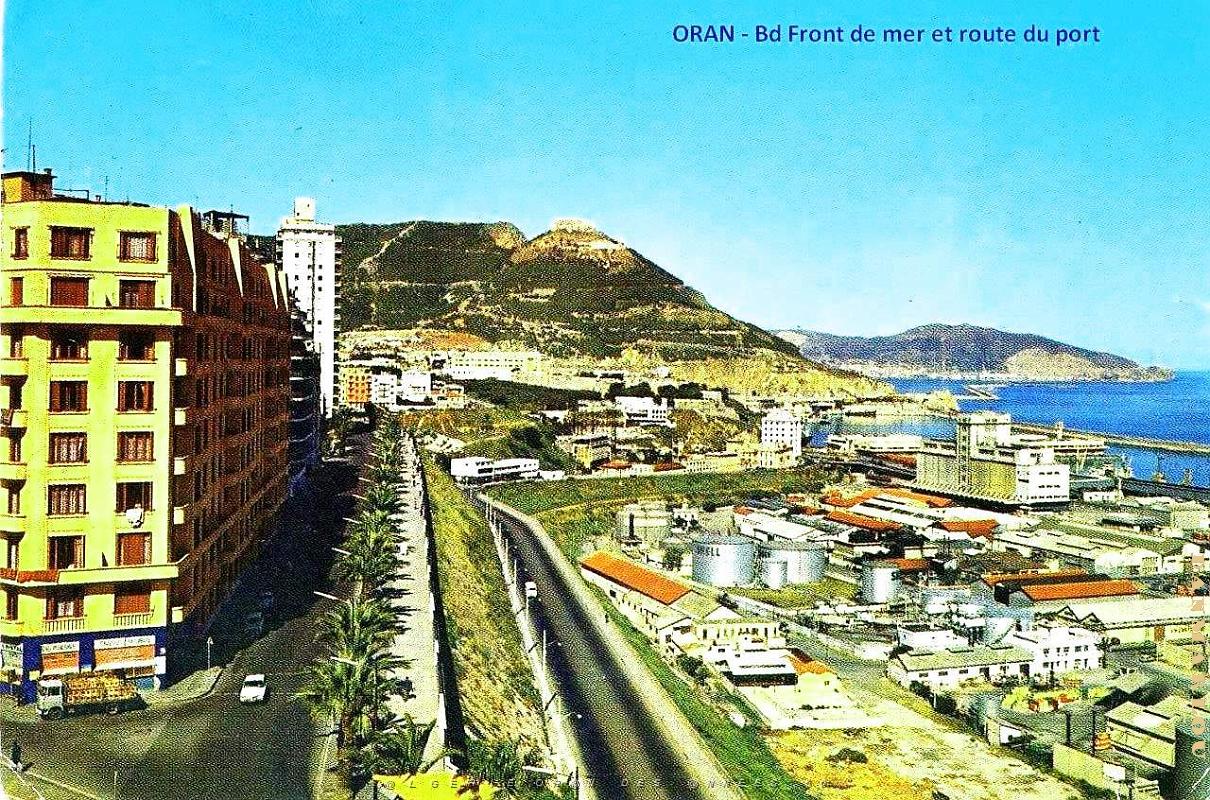 Oran - Boulevard Front de Mer et Route du Port vue sur santa cruz.JPG